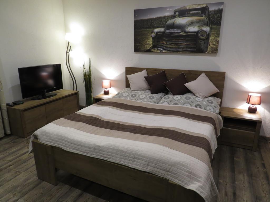 Apartmán Route 18 Liptovský Mikuláš Exteriér fotografie